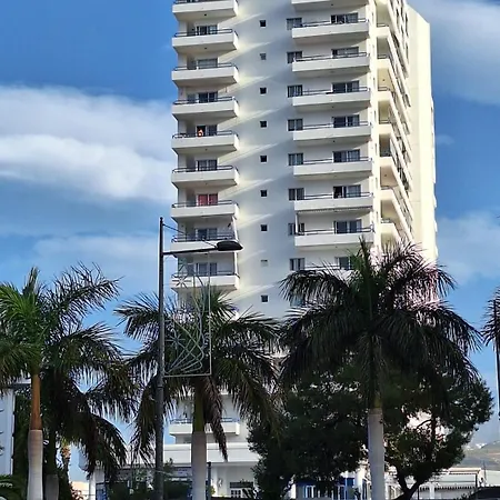 Апартаменты 3 Islands View *