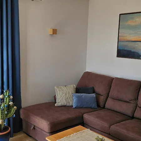 Apartment 3 Islands View