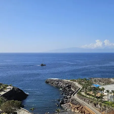 3 Islands View Apartment *