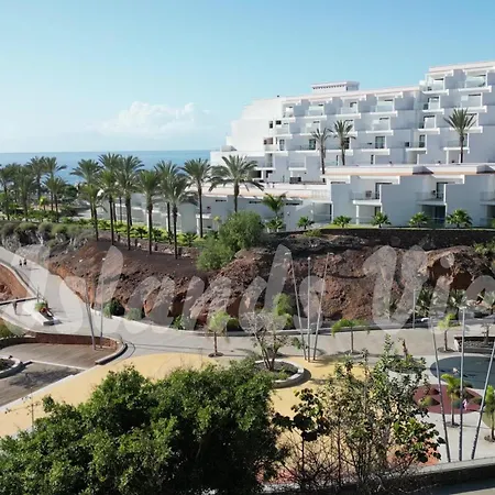 Apartment 3 Islands View